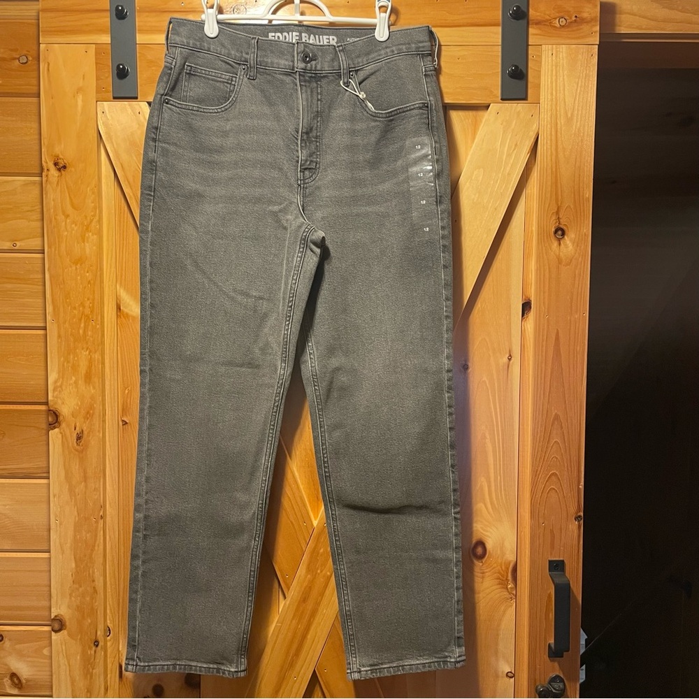 Eddie Bauer voyager high rise Gray Straight-Leg Jeans, NWT, size 12